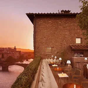 **** Hotel Continentale - Lungarno Collection Italy